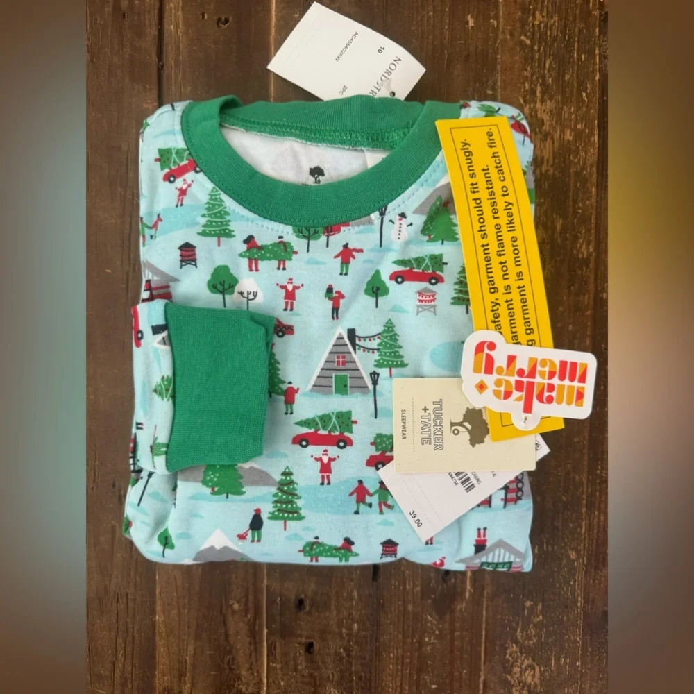 NEW! Tucker + Tate Sleepwear Blue Cotinga Winter Cabins